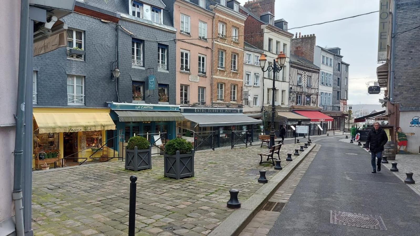 Studio Cosy Au Coeur D'Honfleur Exteriör bild